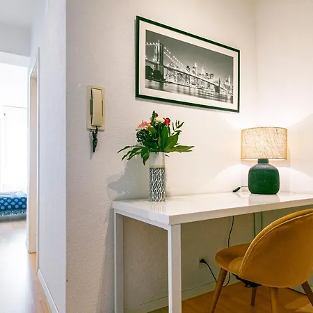 Simplon - And Self Check In Apartment