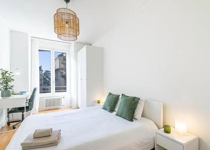 Apartamento Simplon - And Self Check In Lausana