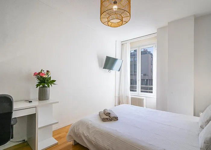 Simplon - And Self Check In Apartment