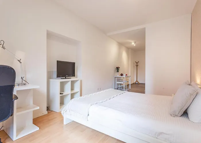 Simplon - And Self Check In Apartment *