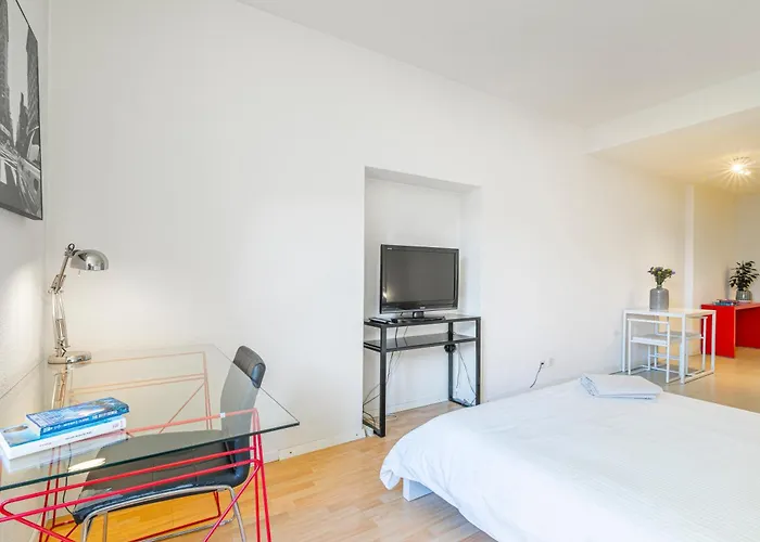 Simplon - And Self Check In Apartamento Lausana