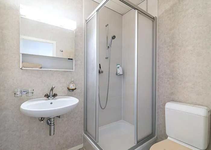 Apartamento Simplon - And Self Check In Lausana