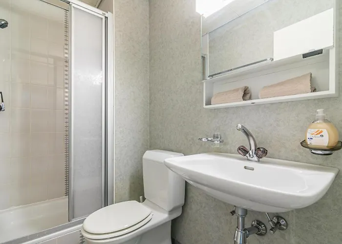 Simplon - And Self Check In Apartamento Lausana